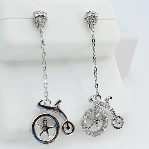 "925 Sterling Silver Cubic Zirconia Earrings, U19254856 - Picture 4 of 11